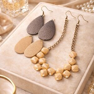 Geometric Necklace and Earrings Set, Beige and Metallic Grey Copper.Muted colors